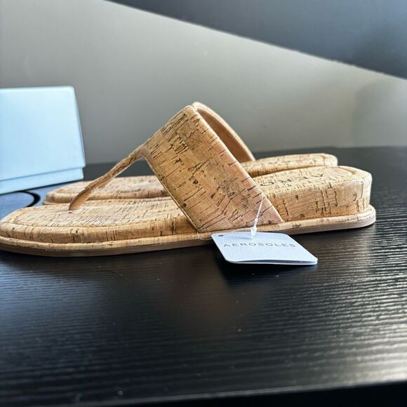 Aerosoles Barry, Women's Thong Mini Wedge Sandal in Cork, 9.5 - Picture 10 of 12